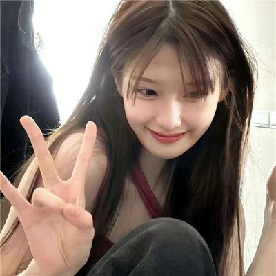 谁杀了她 封面